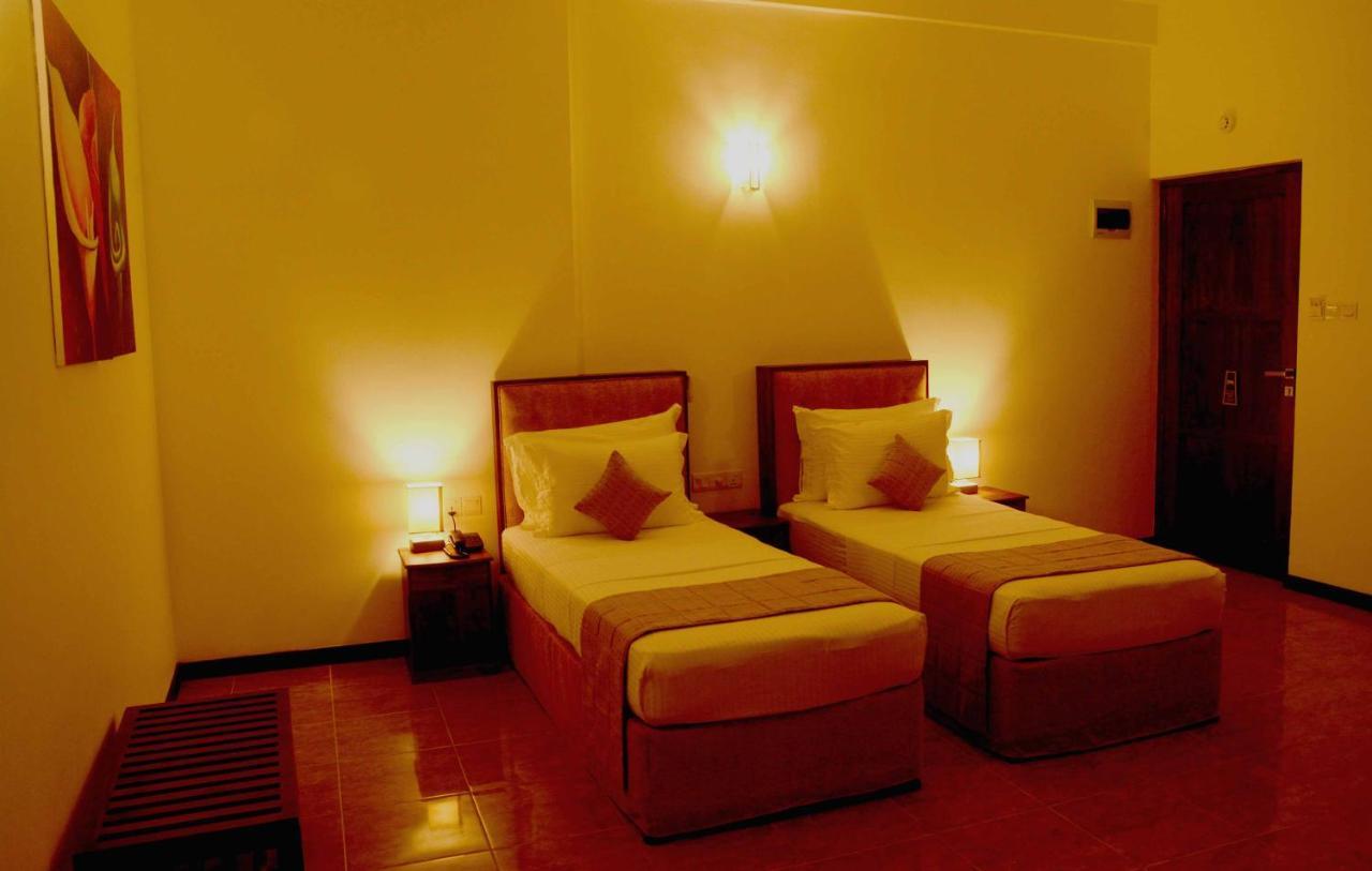 Sole Luna Resort & Spa Тангале Екстериор снимка