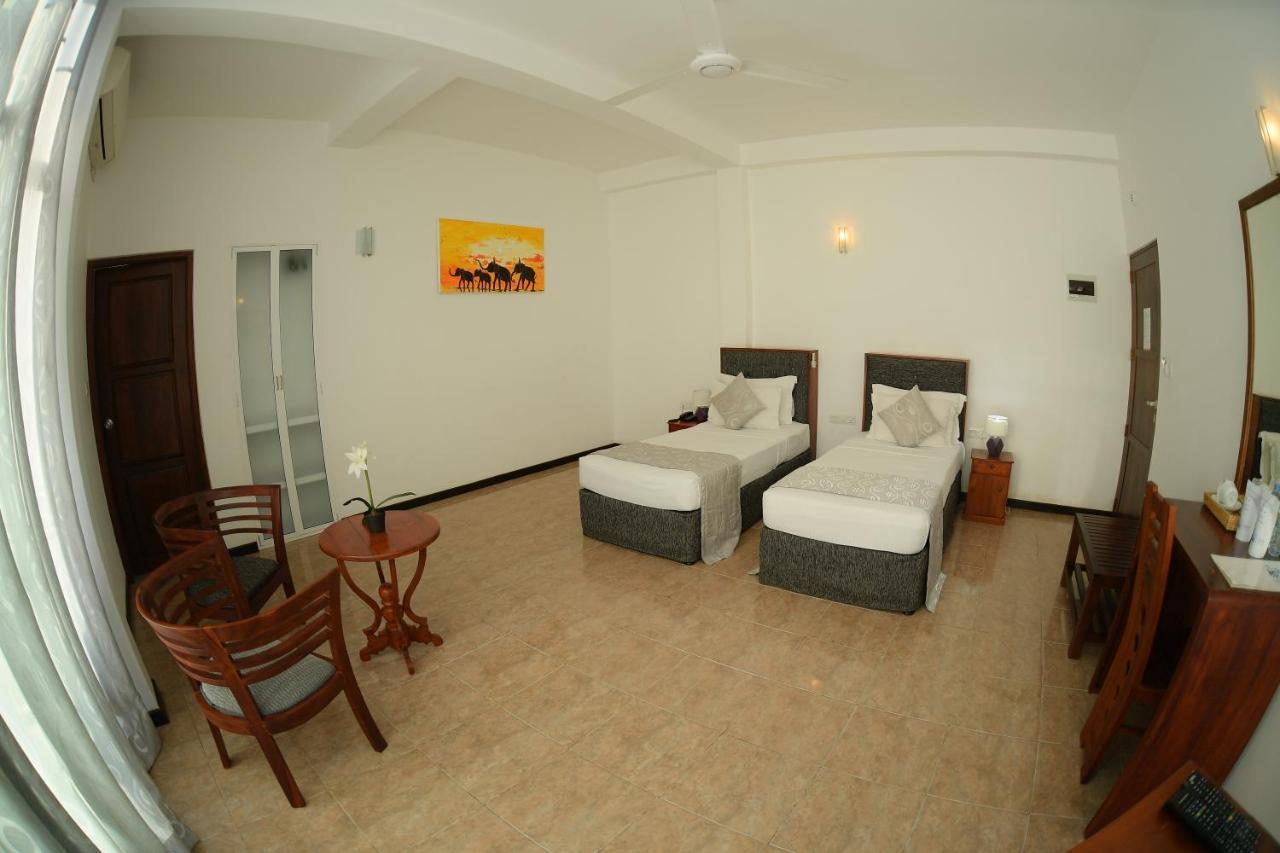 Sole Luna Resort & Spa Тангале Екстериор снимка